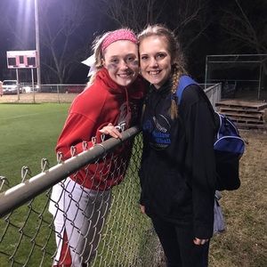 Meet your Posher, Alexis